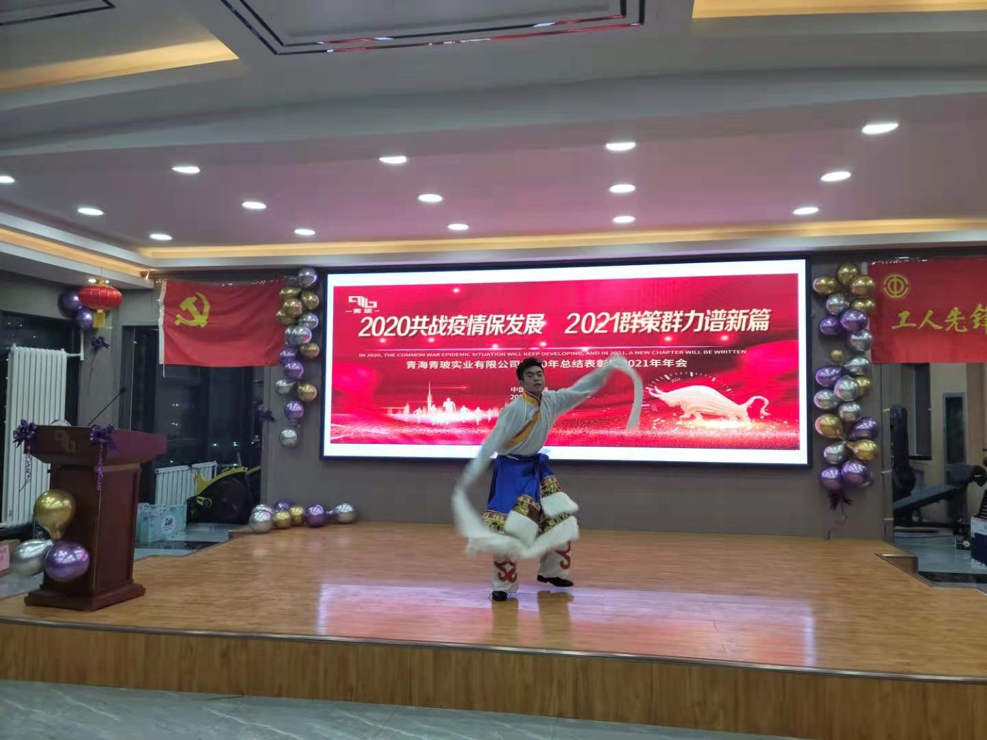 囊谦小伙.jpg 囊谦小伙.jpg